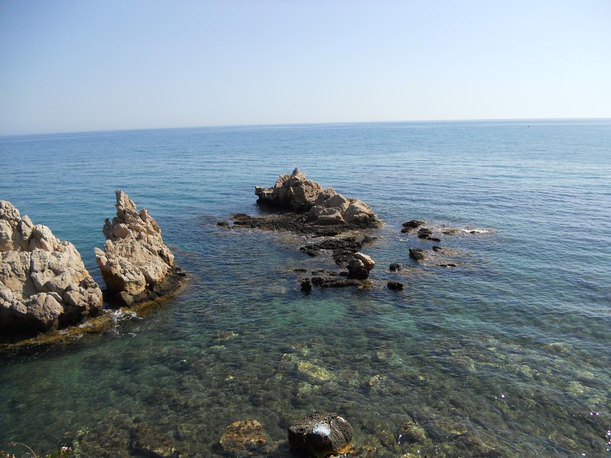Hotel Villa Mare Altavilla Milicia Bagian luar foto