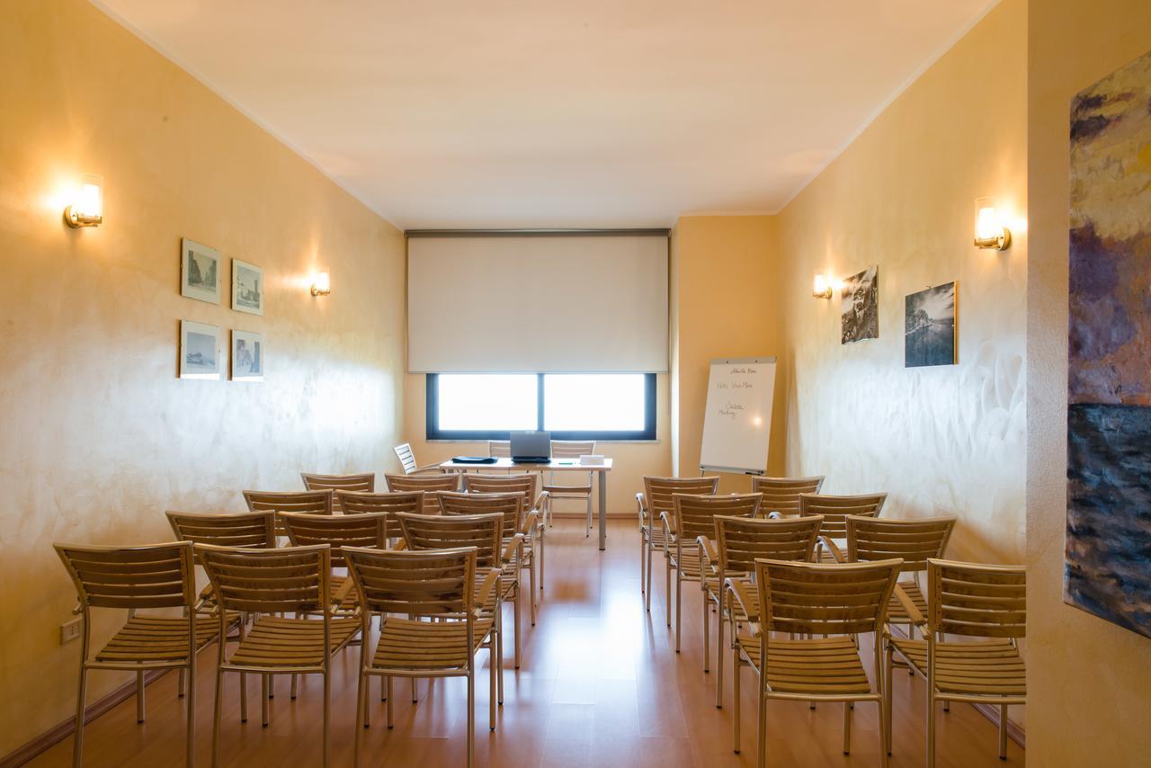 Hotel Villa Mare Altavilla Milicia Bagian luar foto