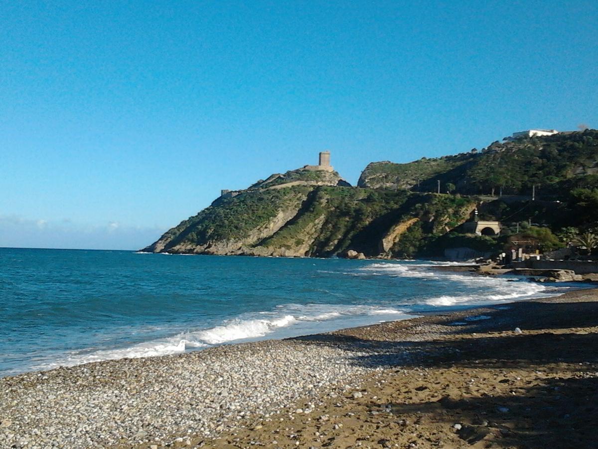 Hotel Villa Mare Altavilla Milicia Bagian luar foto