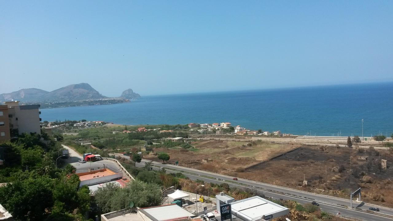Hotel Villa Mare Altavilla Milicia Bagian luar foto