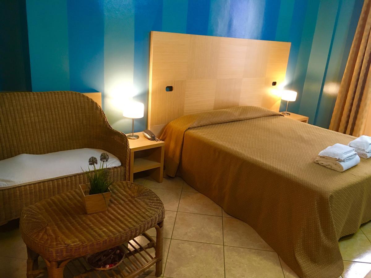 Hotel Villa Mare Altavilla Milicia Bagian luar foto