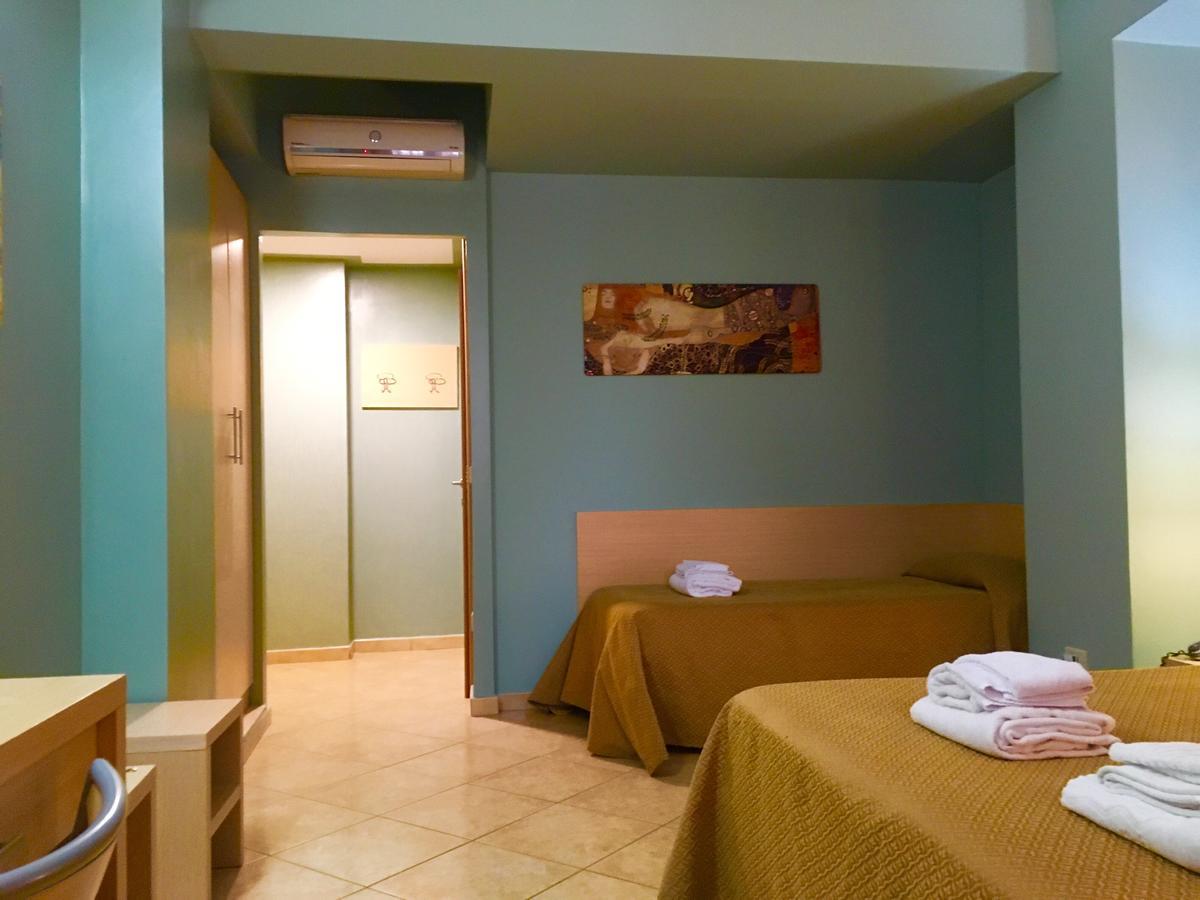 Hotel Villa Mare Altavilla Milicia Bagian luar foto