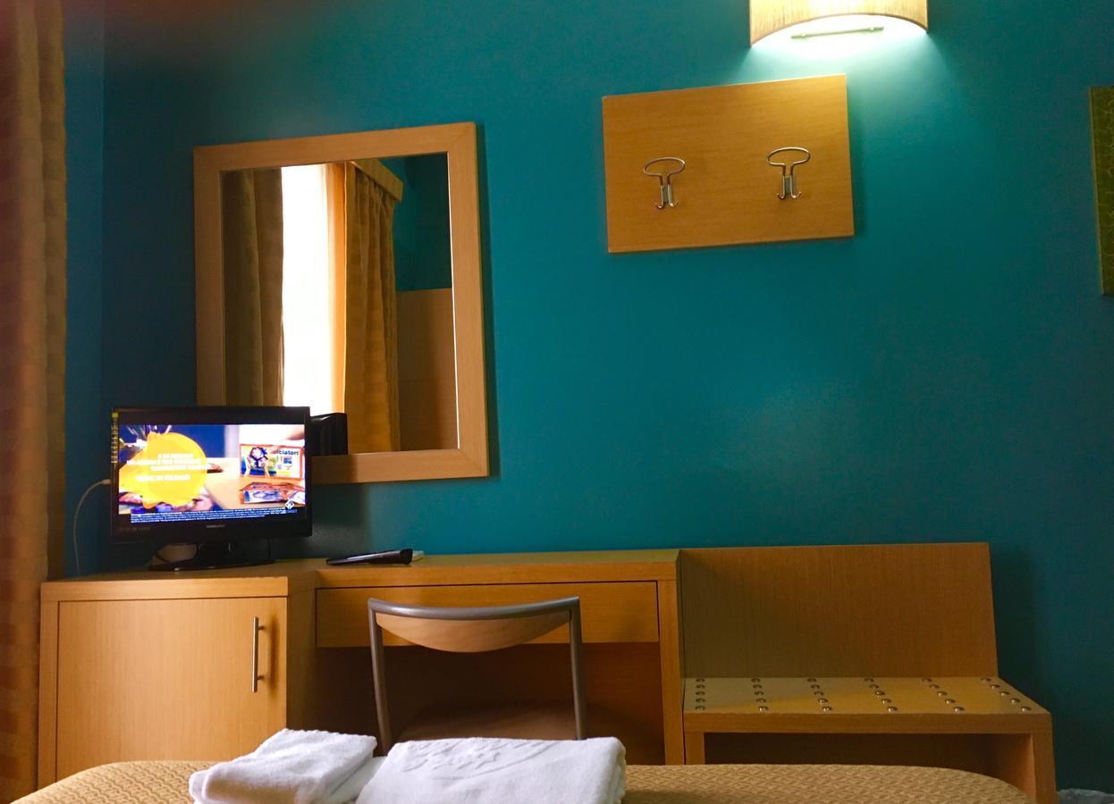 Hotel Villa Mare Altavilla Milicia Bagian luar foto