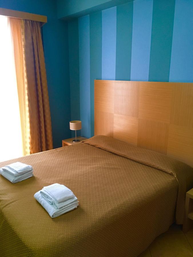 Hotel Villa Mare Altavilla Milicia Bagian luar foto